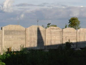 compound wall maker in bhopal